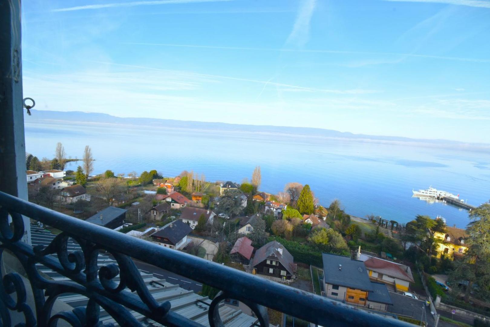 Appartement Avec Vue 180 Sur Le Lac Leman Thonon-les-Bains Zewnętrze zdjęcie